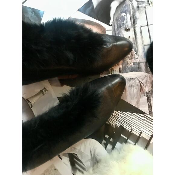 Leather ankle boots with faux fur trim in black, size 6 - Picture 4 of 5